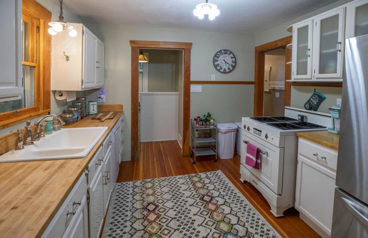 3bd Downtown Slc - Hot Tub - Sauna-fast Wifi